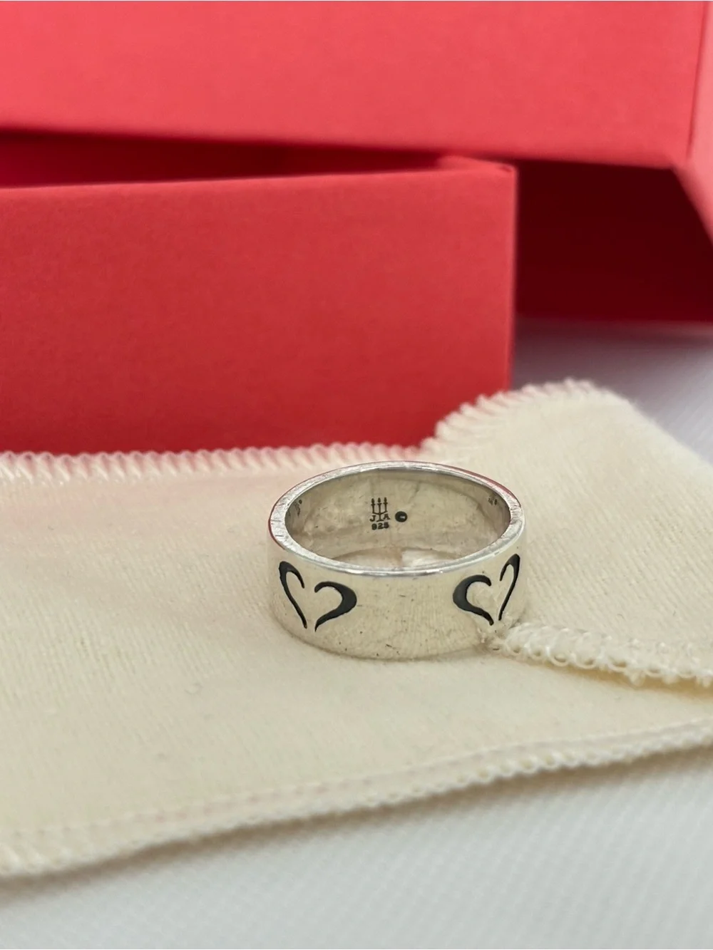 Retired James Avery| Sterling Silver 